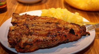 Carne rossa sotto accusa: ma quanta possiamo mangiarne senza correre rischi? Ecco cosa dicono i medici