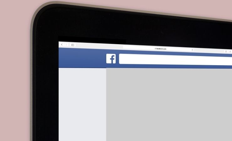 Barra di ricerca su Facebook
