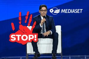 Pier Silvio Berlusconi, logo Mediaset e stop