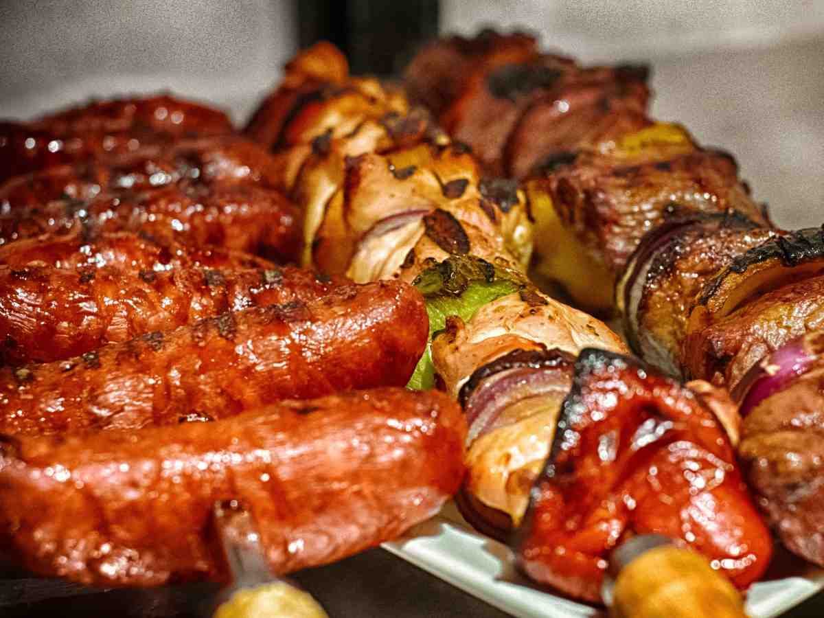 Grigliata senza griglia: il metodo alternativo e semplicissimo per chi non possiede il barbecue