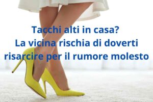 Scarpe con tacchi e scritta