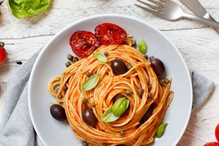 Spaghetti nel piatto