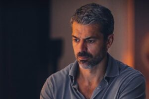 Luca Argentero in Doc - Nelle tue mani