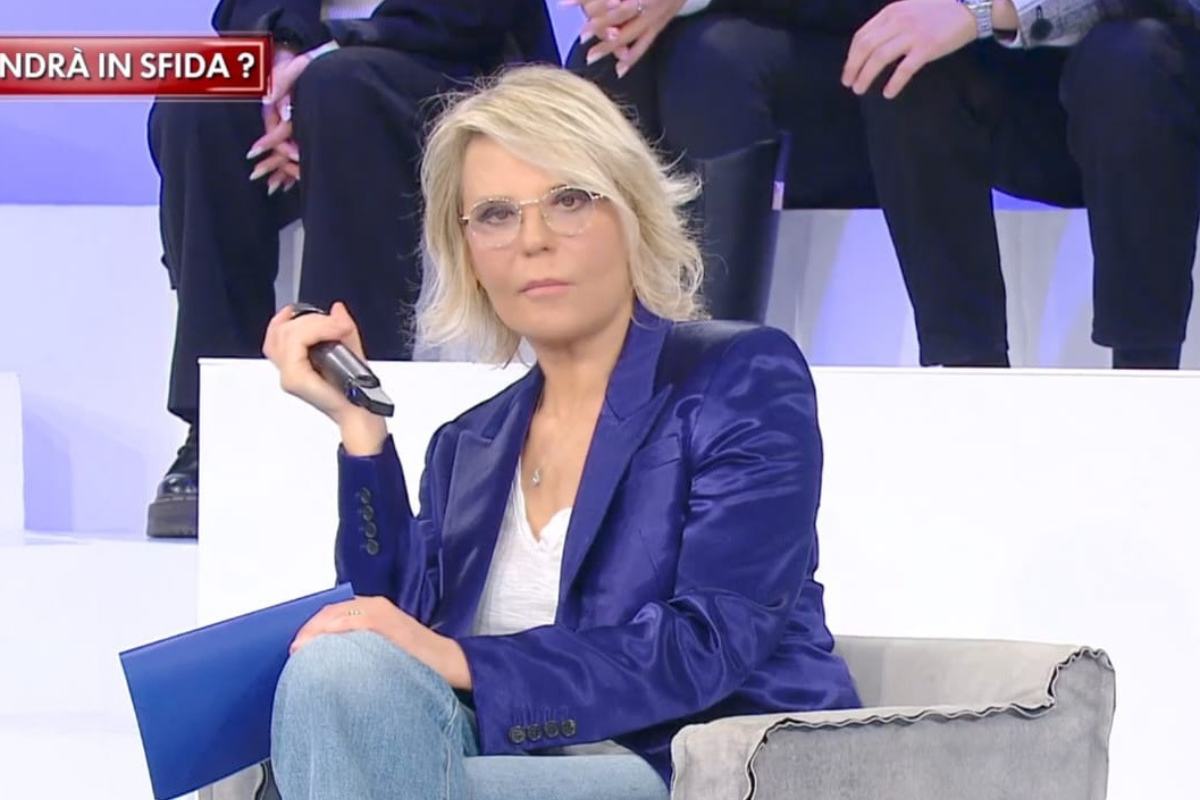 Doppio addio al programma di Maria De Filippi: chi va via