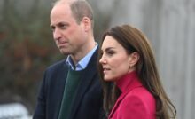 Kate e William con espressione seria