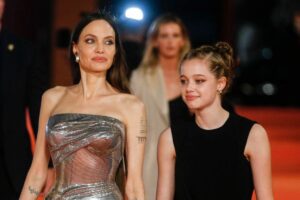 Angelina Jolie e Shiloh Jolie sul red carpet