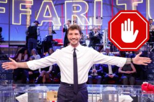 stefano de martino studio affari tuoi