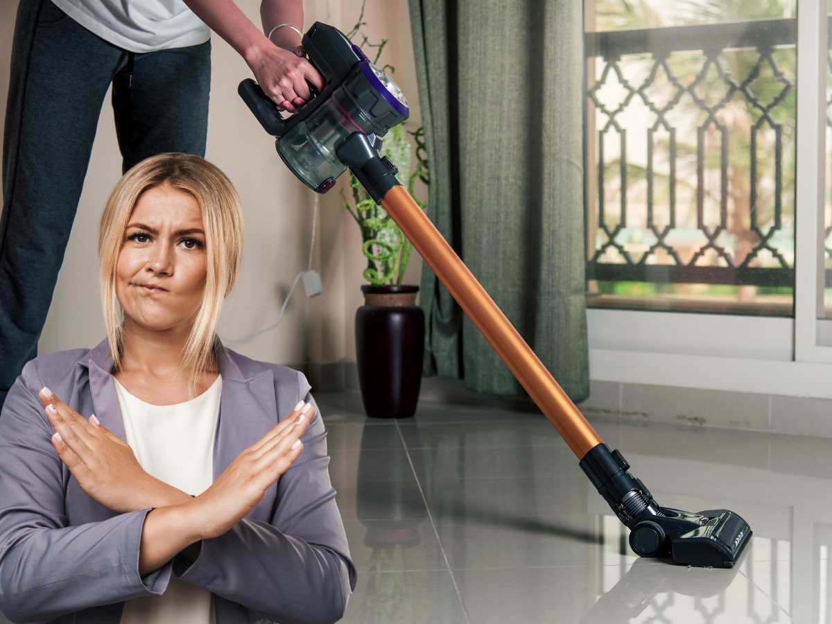 Altro che aspirapolvere costosissimo: col trucco social dello scotch tolgo il doppio della polvere