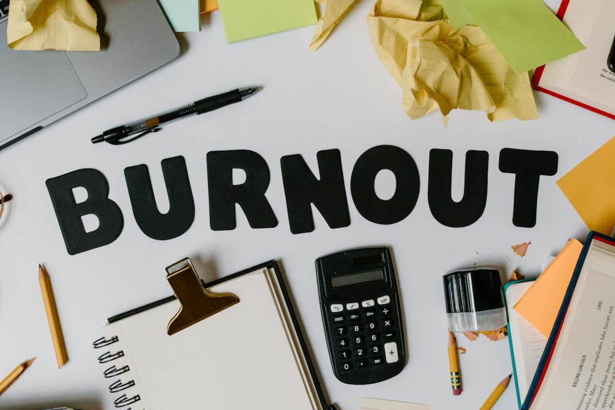 Stai facendo troppo? I sintomi invisibili del Burnout
