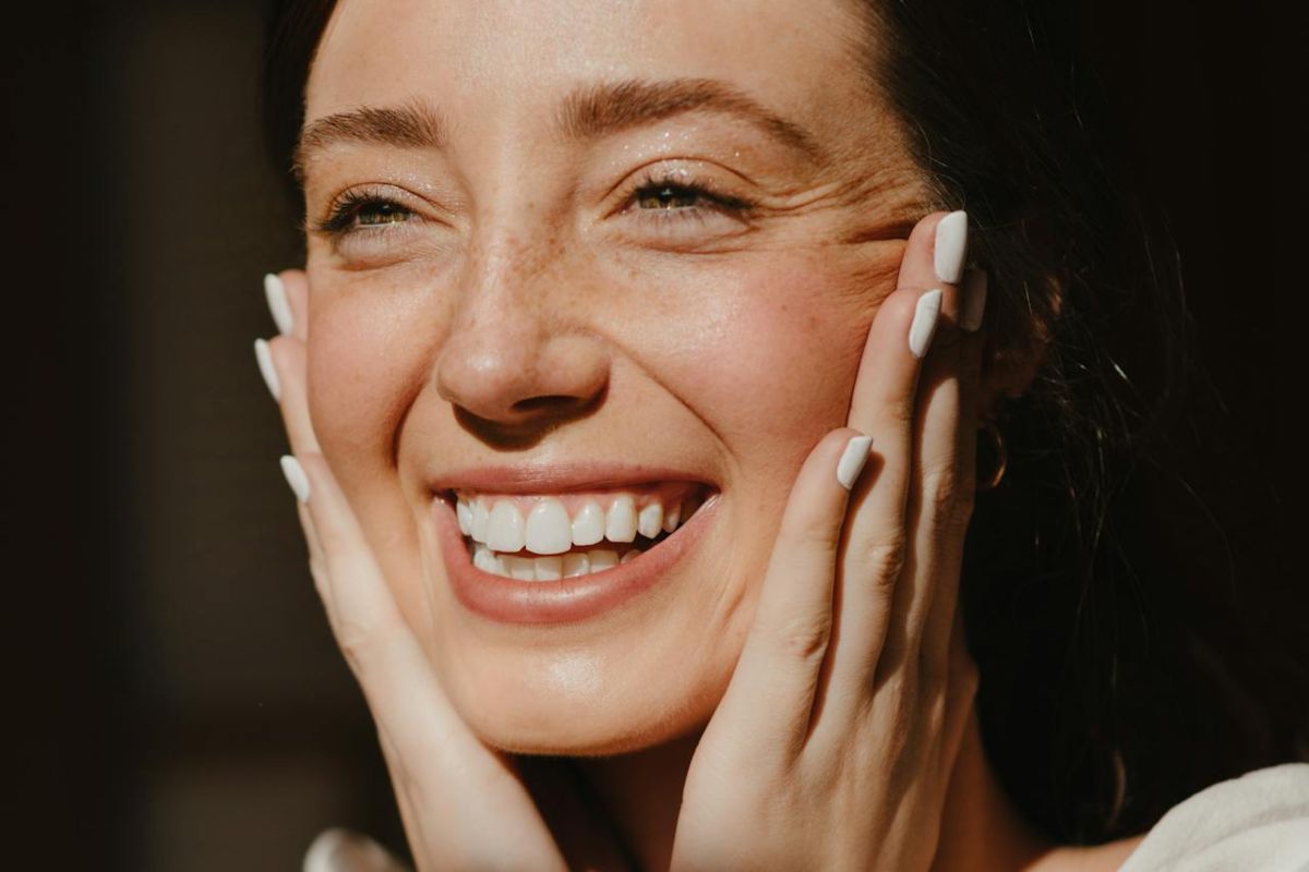 Sorriso di ragazza in primo piano