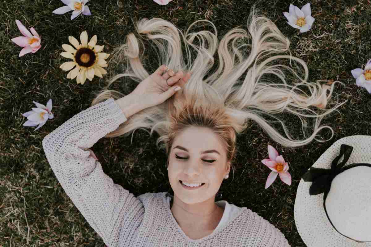 Perché sogniamo certe persone? La spiegazione scientifica che non ti aspetti