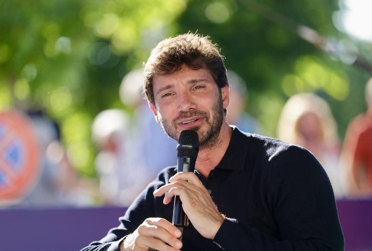 stefano de martino ad un evento