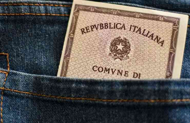 Carta di identità