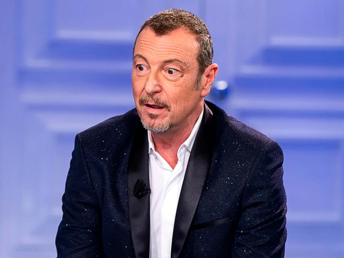 Rai e Amadeus, la ‘guerra’ colpisce anche Giovanna Civitillo: l’indiscrezione