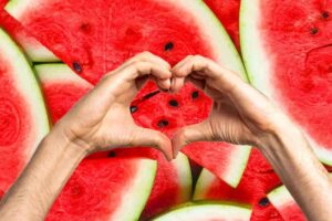 Anguria e mani a cuore