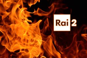 Fuoco e logo Rai2