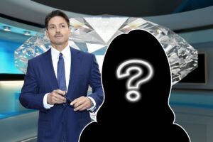 Studio tv, diamante, Pier Silvio Berlusconi, figura donna e interrogativo