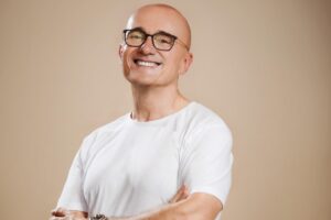 Alfonso Signorini sorridente