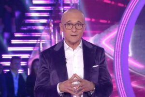 alfonso signorini serio al grande fratello
