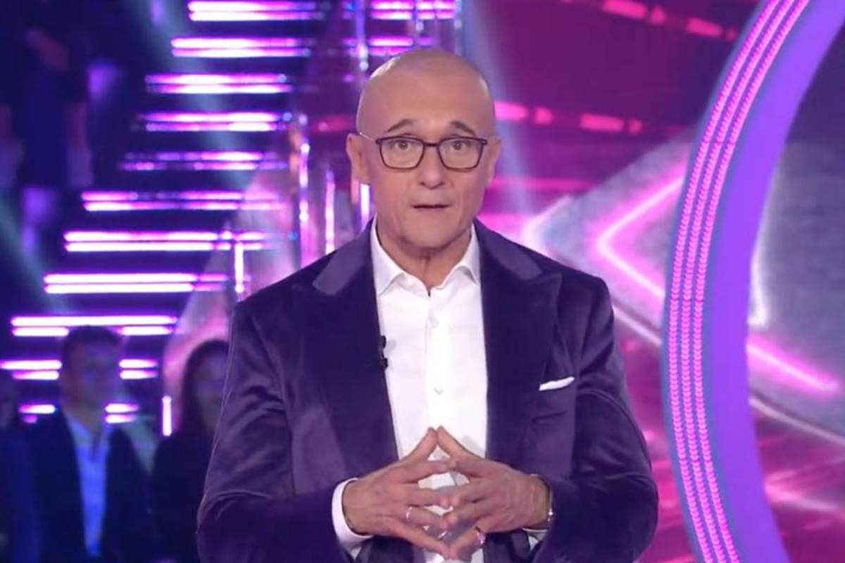 alfonso signorini serio al grande fratello