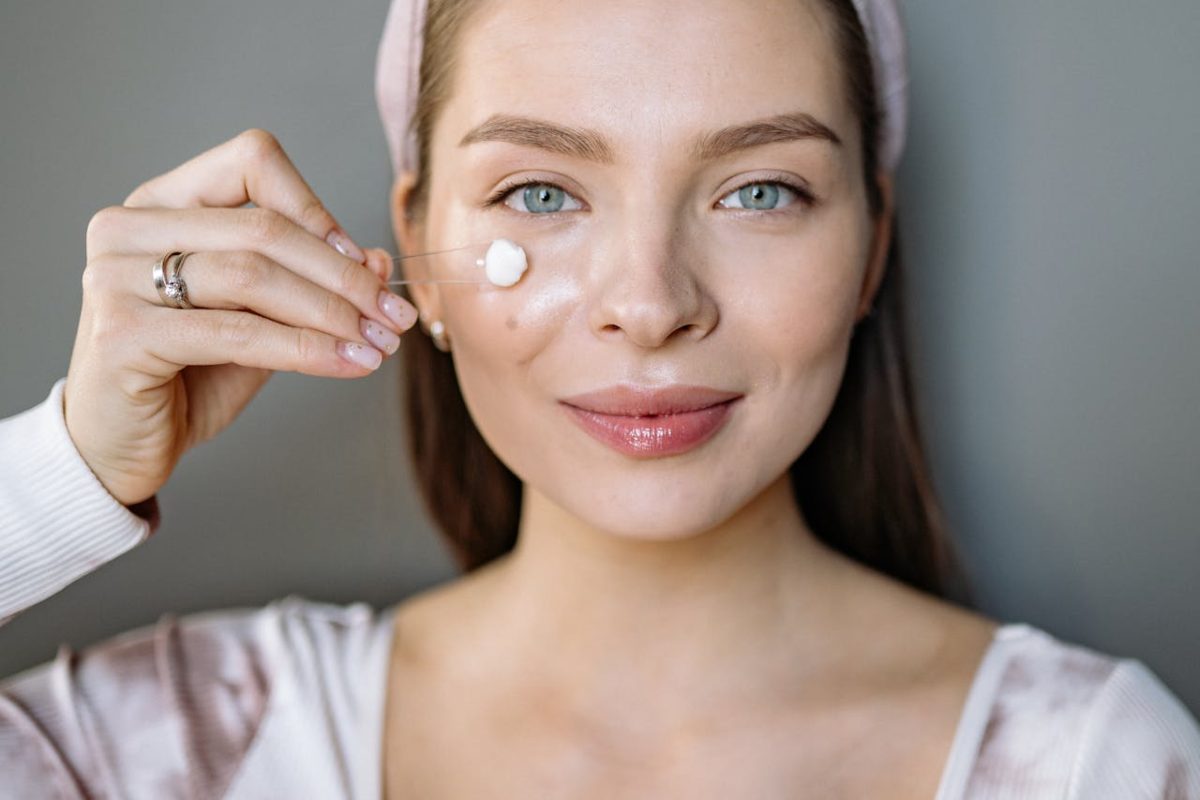 Il trucco che le donne giapponesi usano per sembrare 10 anni più giovani
