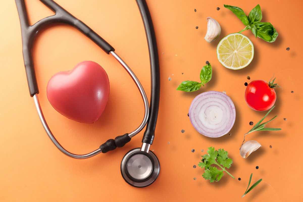 Vuoi ridurre il rischio di malattie cardiache? Questi cibi contengono una vitamina molto potente