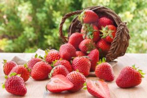 cestino con fragole